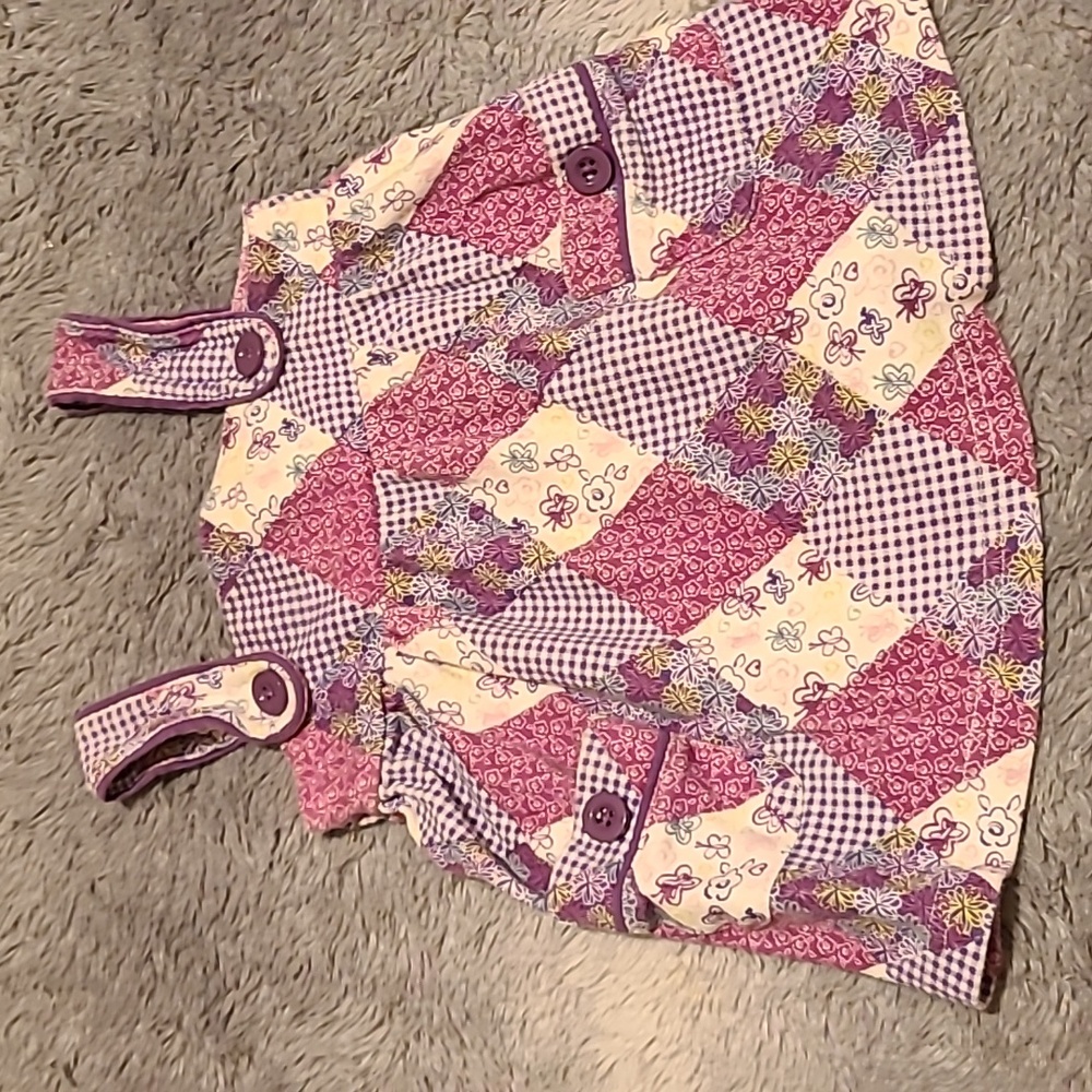 Baby clothing